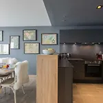 Phoenix 101 公寓